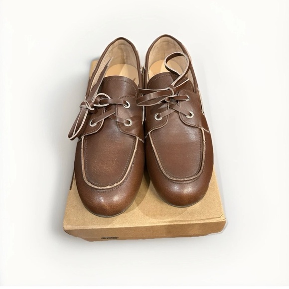 Women's Classic Brown Boat Shoes - Picture 2 of 7